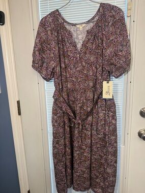 Terra & Sky Mauve and Black Paisley Tie-Waist Midi Dress